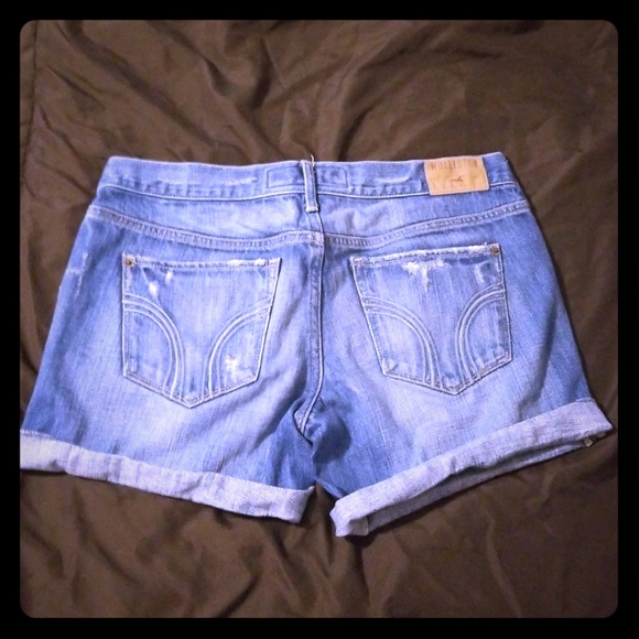 Hollister Pants - 🔥SALE🔥 DISTRESSED Hollister Jean Shorts Cuffed